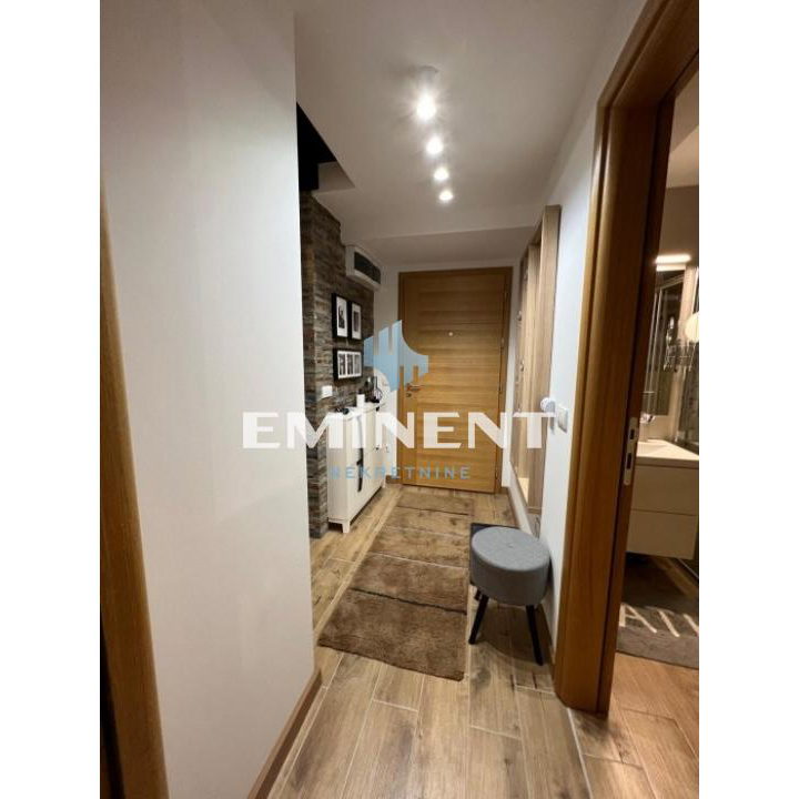 Trosoban stan na prodaju, Centar, Zlatibor, 59m², 129.800 €