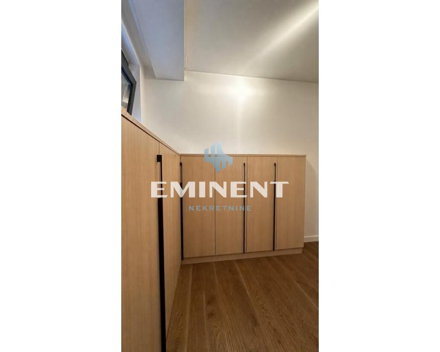 Trosoban stan za izdavanje, FON, Beograd, 116m², 2.000 €/mes