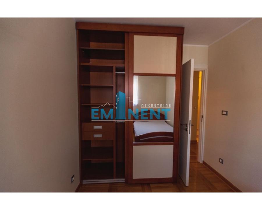 Stan Izdavanje Beograd Stan Izdavanje Beograd Čubura 47 m2