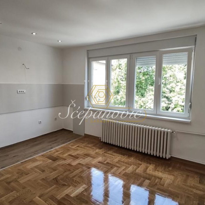 Stan Prodaja Novi Sad  49 m2