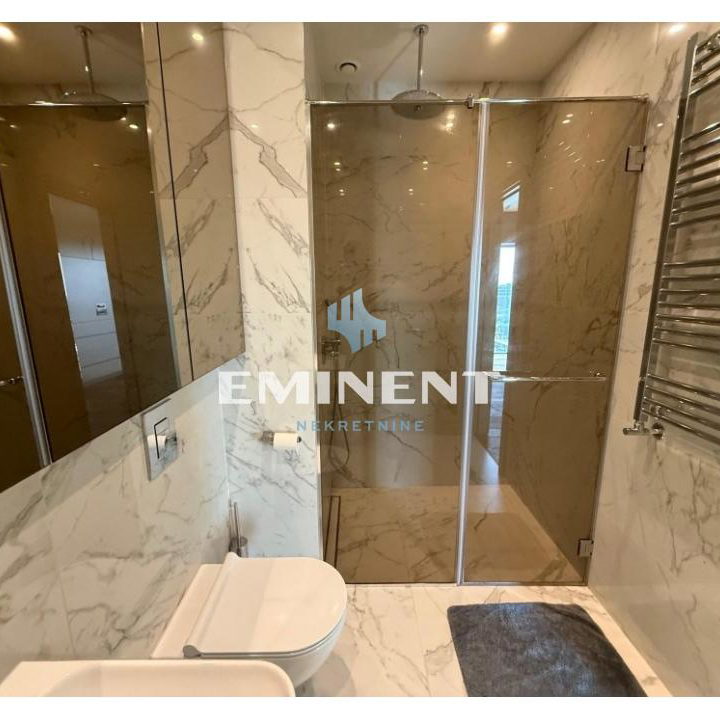 Trosoban stan na prodaju, Blok 65, Beograd, 105m², 569.000 €