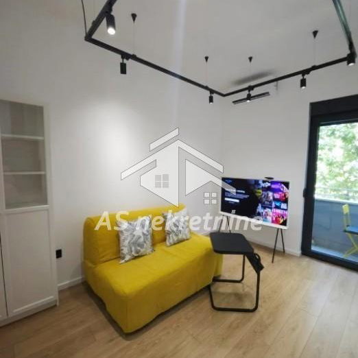 Stan Izdavanje Beograd Cara Dušana 33 m2