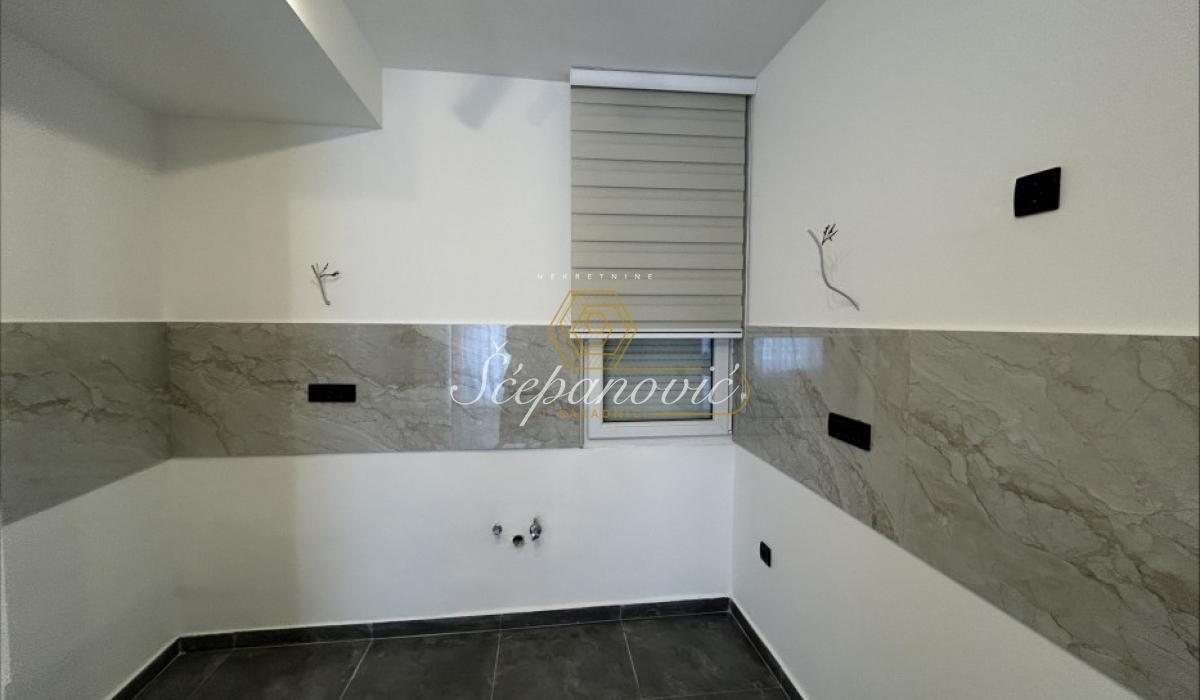 Stan Prodaja Novi Sad  58 m2