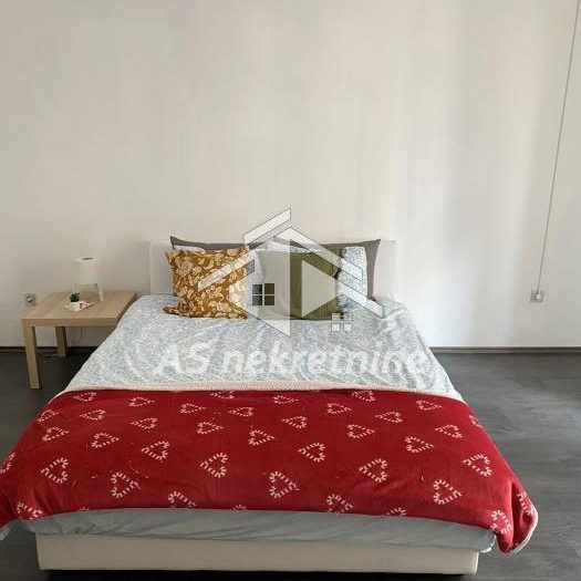 Četvorosoban stan za izdavanje, Terazije, Beograd, 120m², 900 €/mes