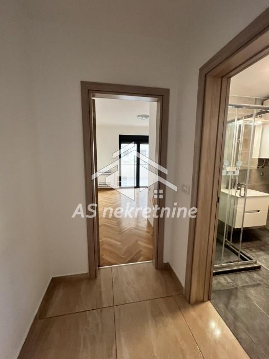 Stan Izdavanje Beograd Autokomanda 78 m2