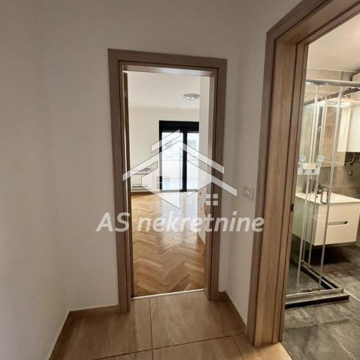 Stan Izdavanje Beograd Autokomanda 78 m2