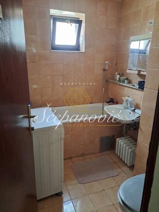 izdavanje-kuca-beograd-kk0Aysjfgy Četvorosoban stan za izdavanje, Sajmište, Novi Sad, 83m², 600 €/mes