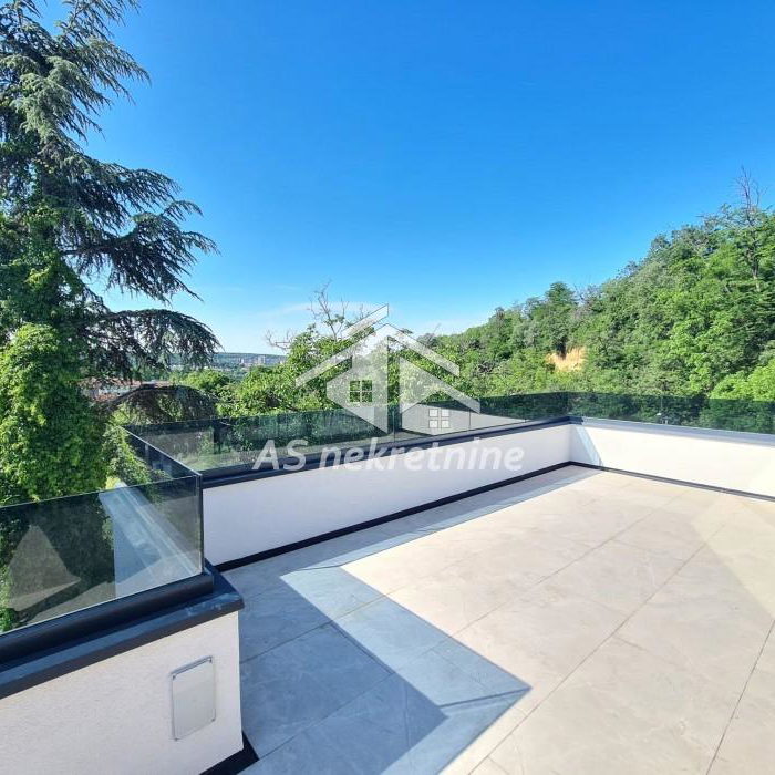 Trosoban stan za izdavanje, Dedinje, Beograd, 360m², 2. sprat, 2.500 €/mes