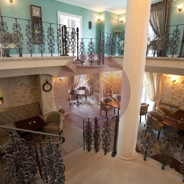 Lokal na prodaju, Centar, Vrnjačka Banja, 288m², 2.000.000 €