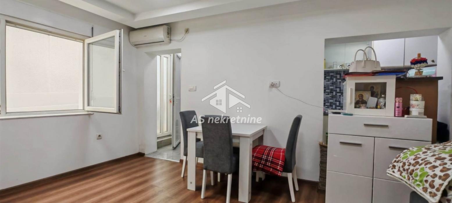 Stan Prodaja Beograd Karaburma 25 m2