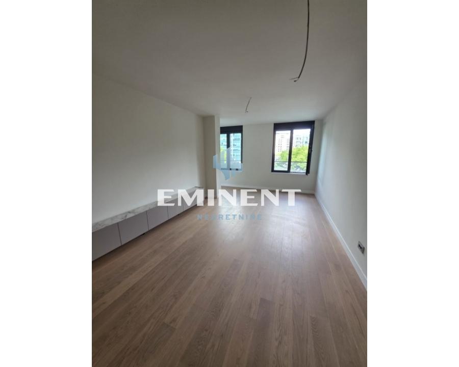 Stan Izdavanje Beograd Blok 65 80 m2