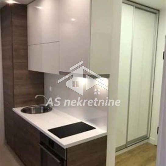 Stan Izdavanje Beograd Južni Bulevar 43 m2