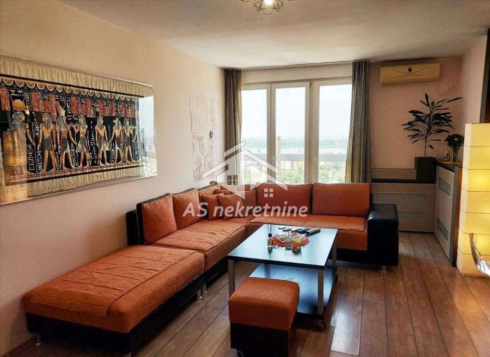 Četvorosoban stan za izdavanje, Hala Pionir, Beograd, 115m², 1.200 €/mes