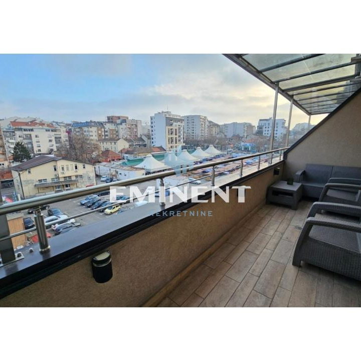 Petosoban stan na prodaju, Đeram Pijaca, Beograd, 118m², 349.000 €