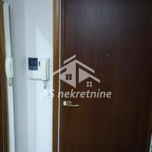 Četvorosoban stan za izdavanje, Slavija, Beograd, 130m², 2.000 €/mes