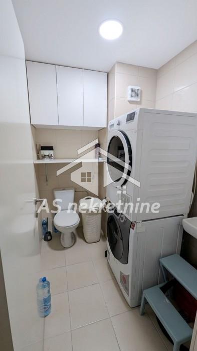 Trosoban stan za izdavanje, Blok 72, Beograd, 71m², 950 €/mes