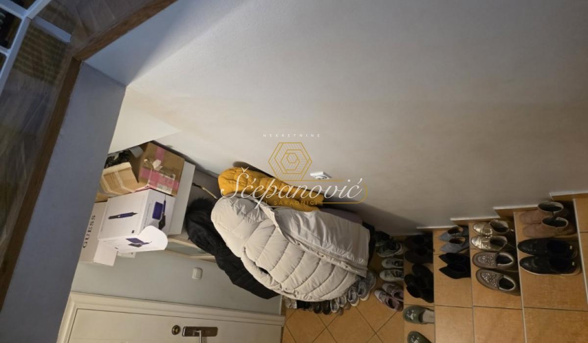 Trosoban stan na prodaju, Sajmište, Novi Sad, 55m², 165.000 €