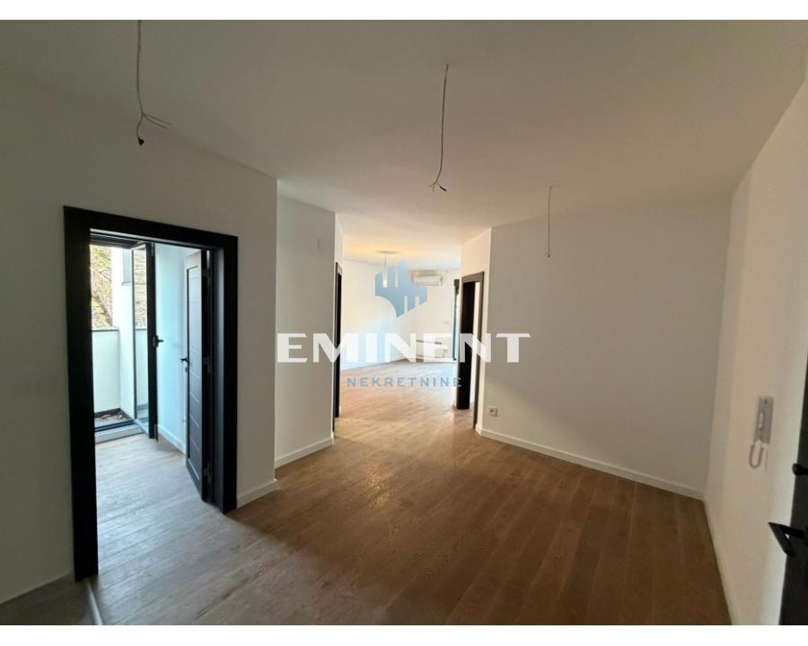 Stan Prodaja Beograd Cvetkova Pijaca 61 m2