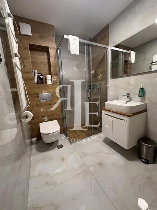 izdavanje-kuca-dEU1twuRvB Trosoban stan na prodaju, Palisad, Zlatibor, 48m², 125.000 €