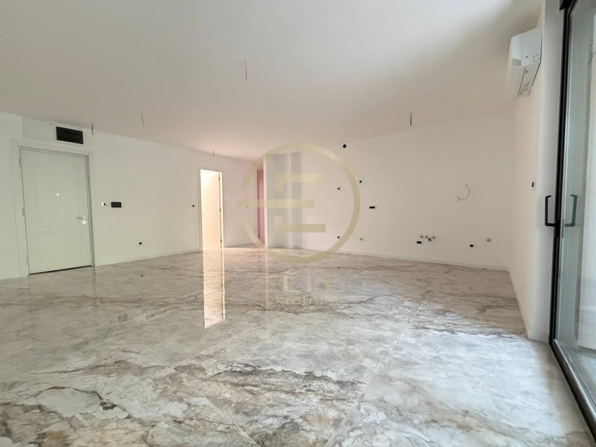 izdavanje-kuca-hAK7mIICh1 Lokal Izdavanje Novi Sad 126 m2