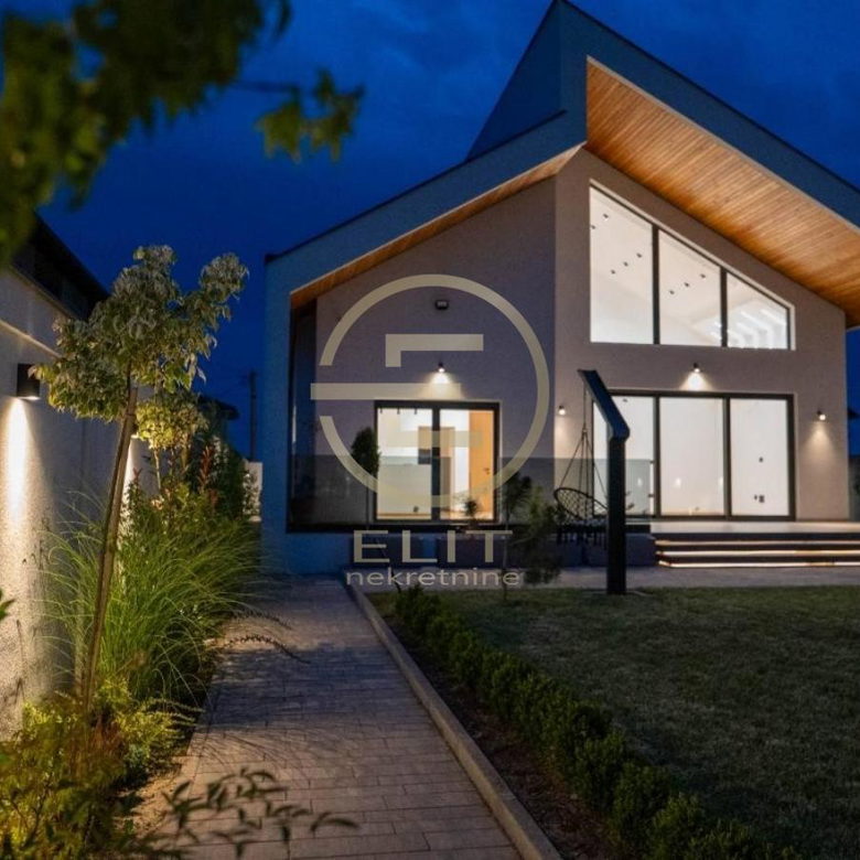 Kuća Prodaja Novi Sad  143 m2