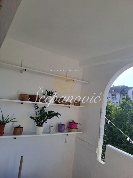 izdavanje-kuca-hLtW1MSKFy Stan Izdavanje Novi Sad 83 m2