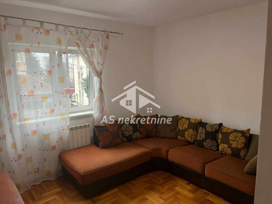 Trosoban stan za izdavanje, Učiteljsko Naselje, Beograd, 120m², 800 €/mes