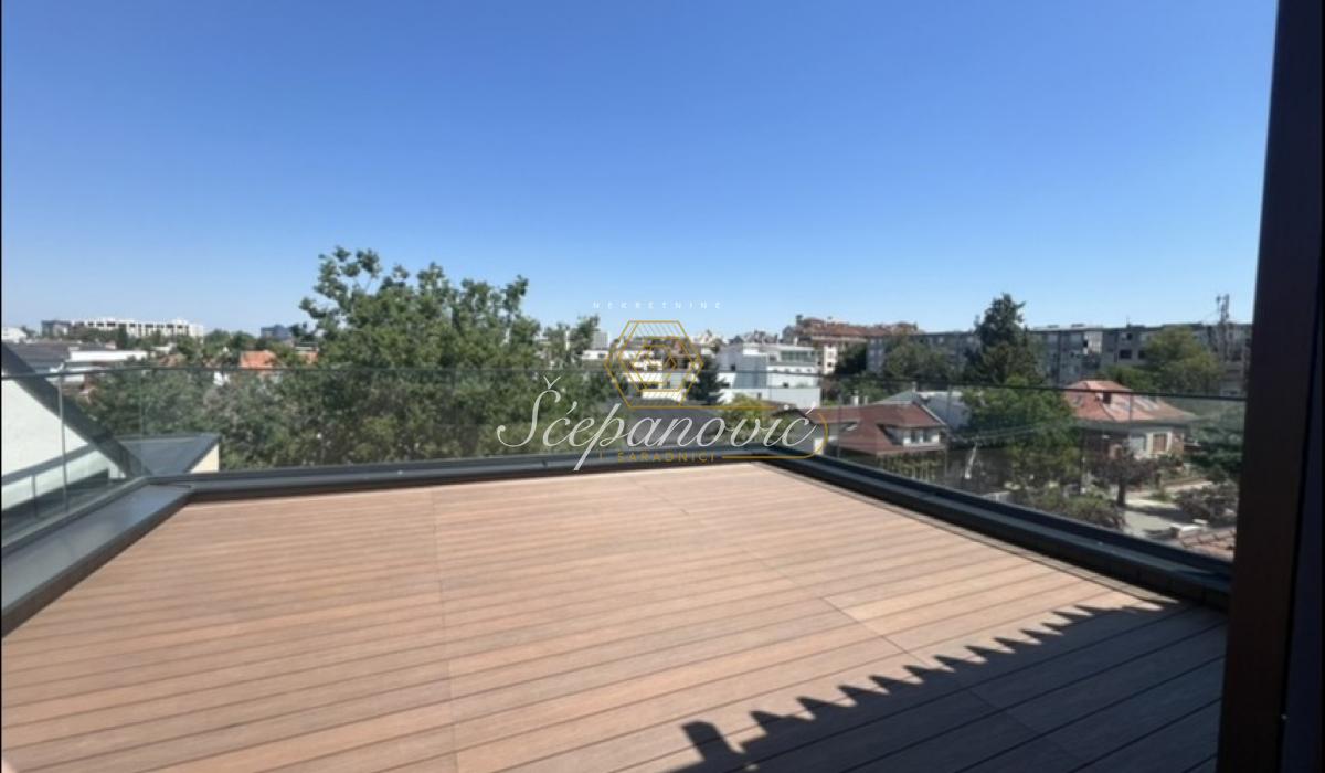 Stan Prodaja Novi Sad  430 m2