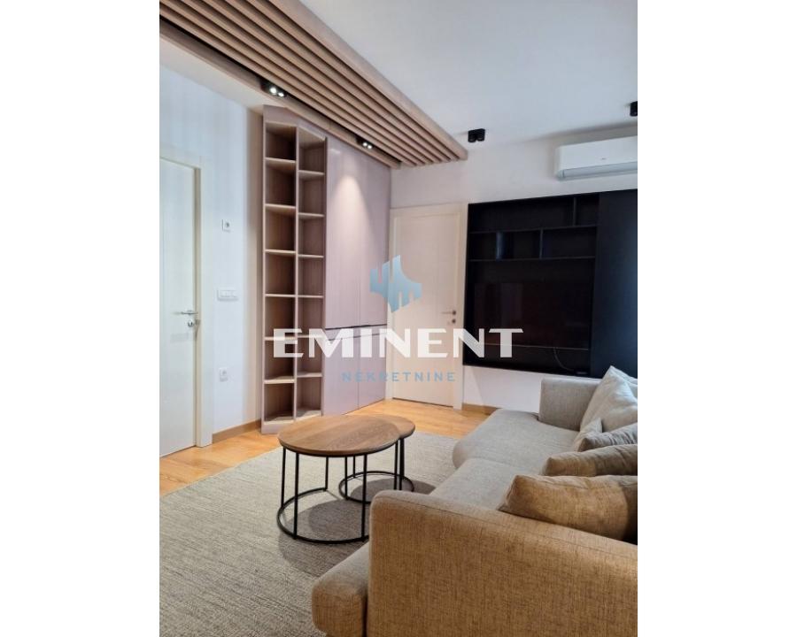 Stan Prodaja Beograd Blok 65 75 m2