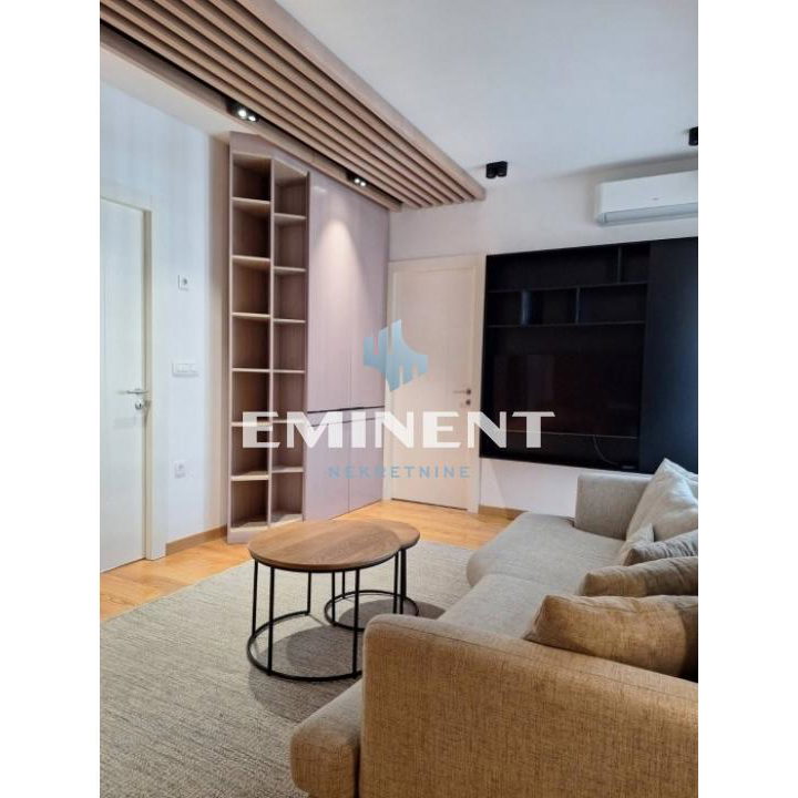 Stan Prodaja Beograd Blok 65 75 m2