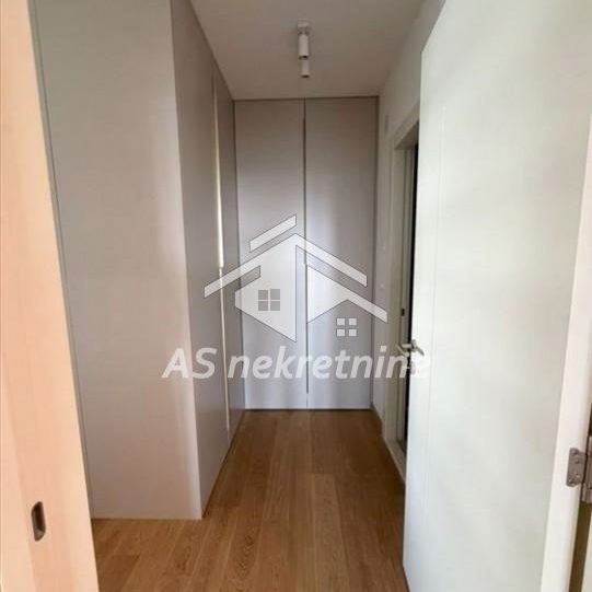 Četvorosoban stan za izdavanje, Blok 65, Beograd, 105m², 10. sprat, 2.100 €/mes