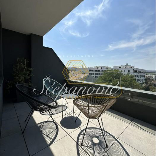 Stan Prodaja Novi Sad  127 m2