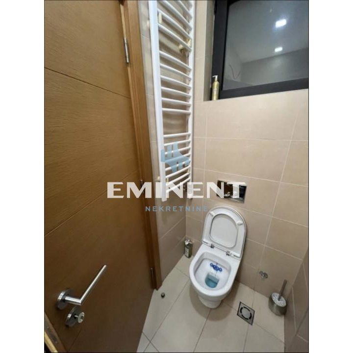 Trosoban stan za izdavanje, Tašmajdan, Beograd, 86m², 1.000 €/mes