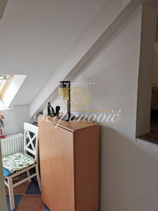 izdavanje-kuca-q6CT1rJvDB Dvosoban stan na prodaju, Grbavica, Novi Sad, 77m², 231.000 €