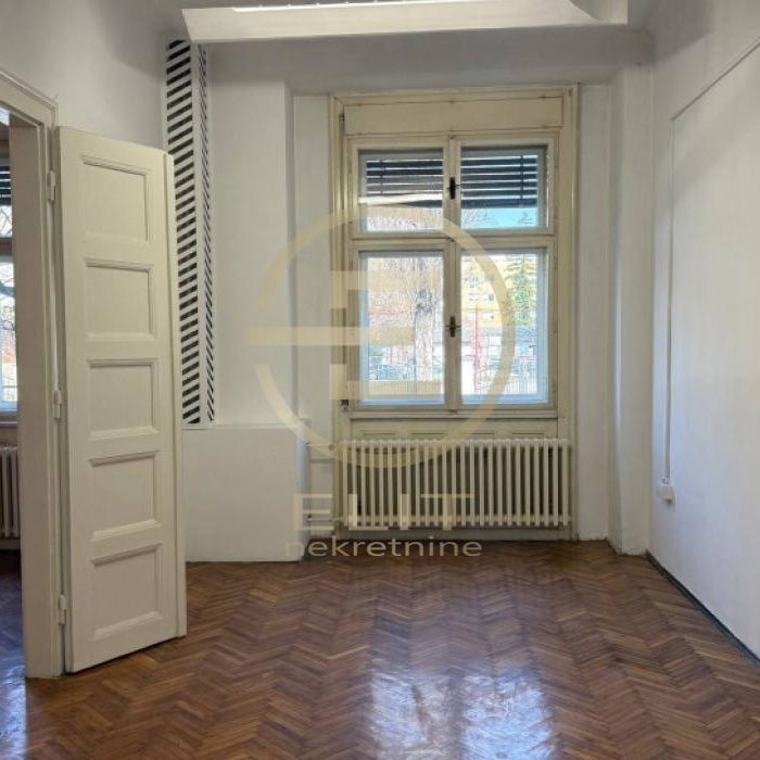 Lokal Izdavanje Novi Sad  93 m2
