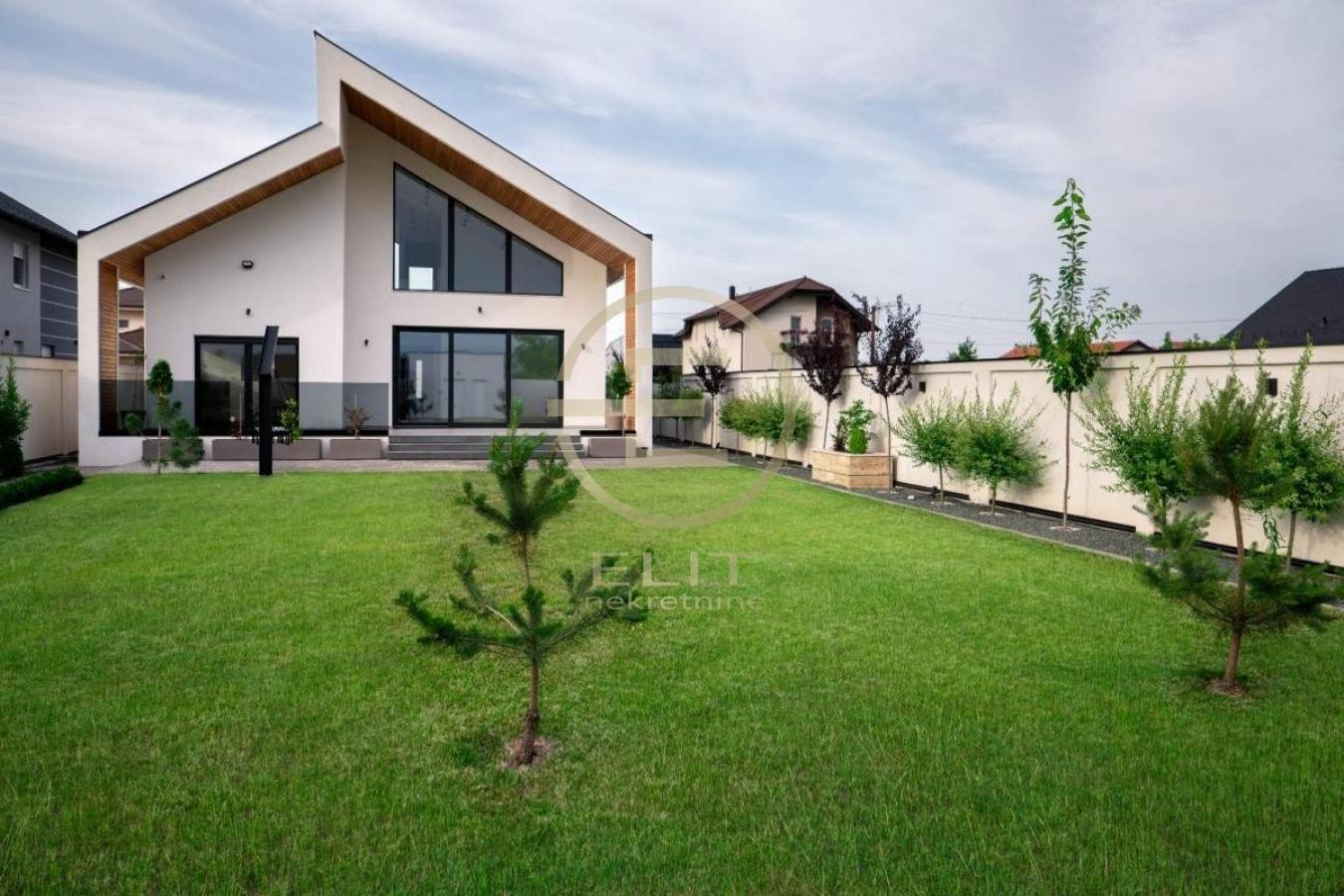 Kuća Prodaja Novi Sad  143 m2