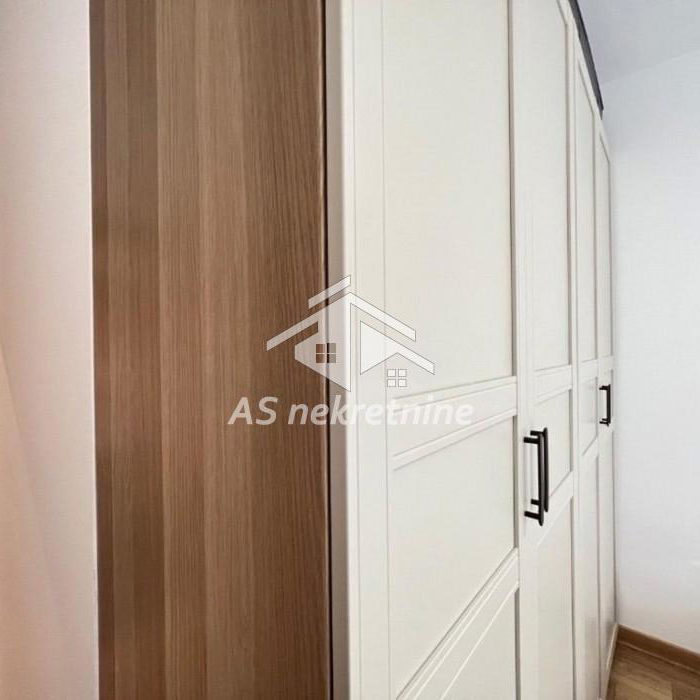 Četvorosoban stan na prodaju, Južni Bulevar, Beograd, 88m², 387.000 €