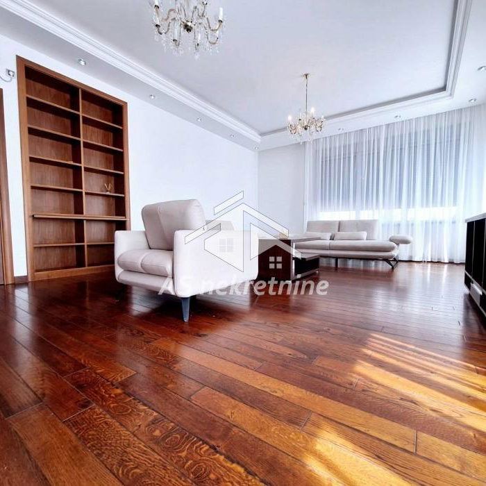 Stan Izdavanje Beograd Dedinje 135 m2
