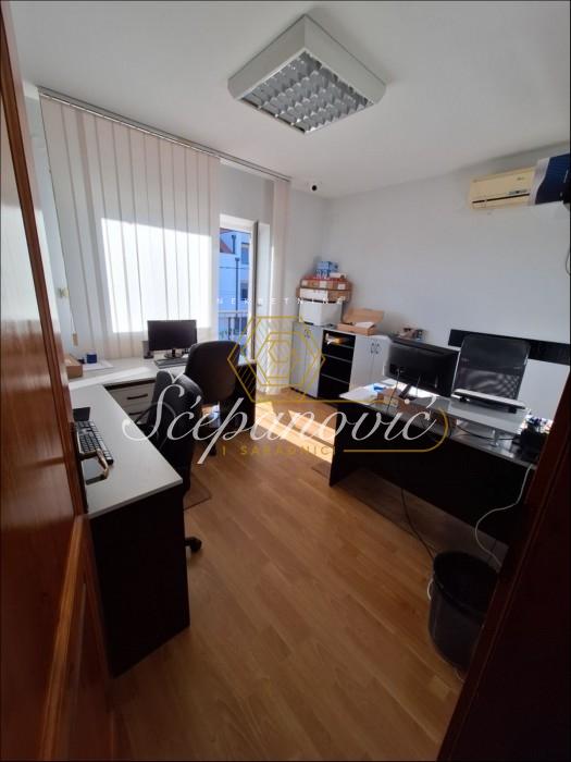 Kuća Prodaja Novi Sad  259 m2