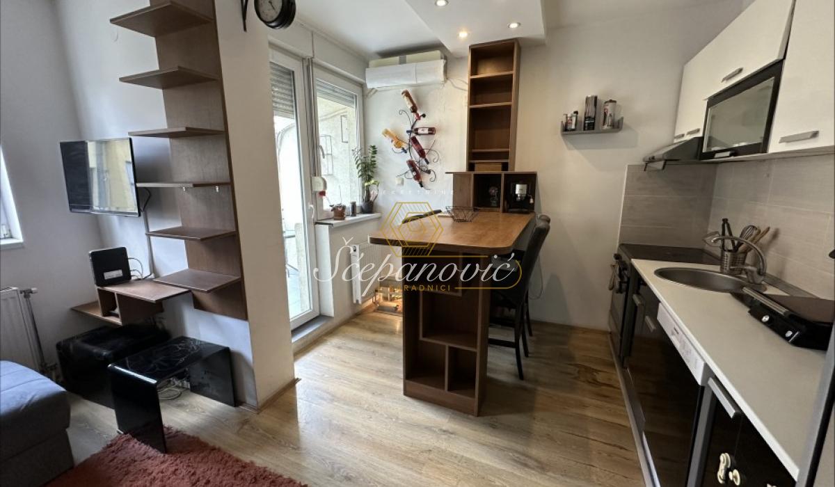 Dvosoban stan na prodaju, Sajmište, Novi Sad, 33m², 120.000 €