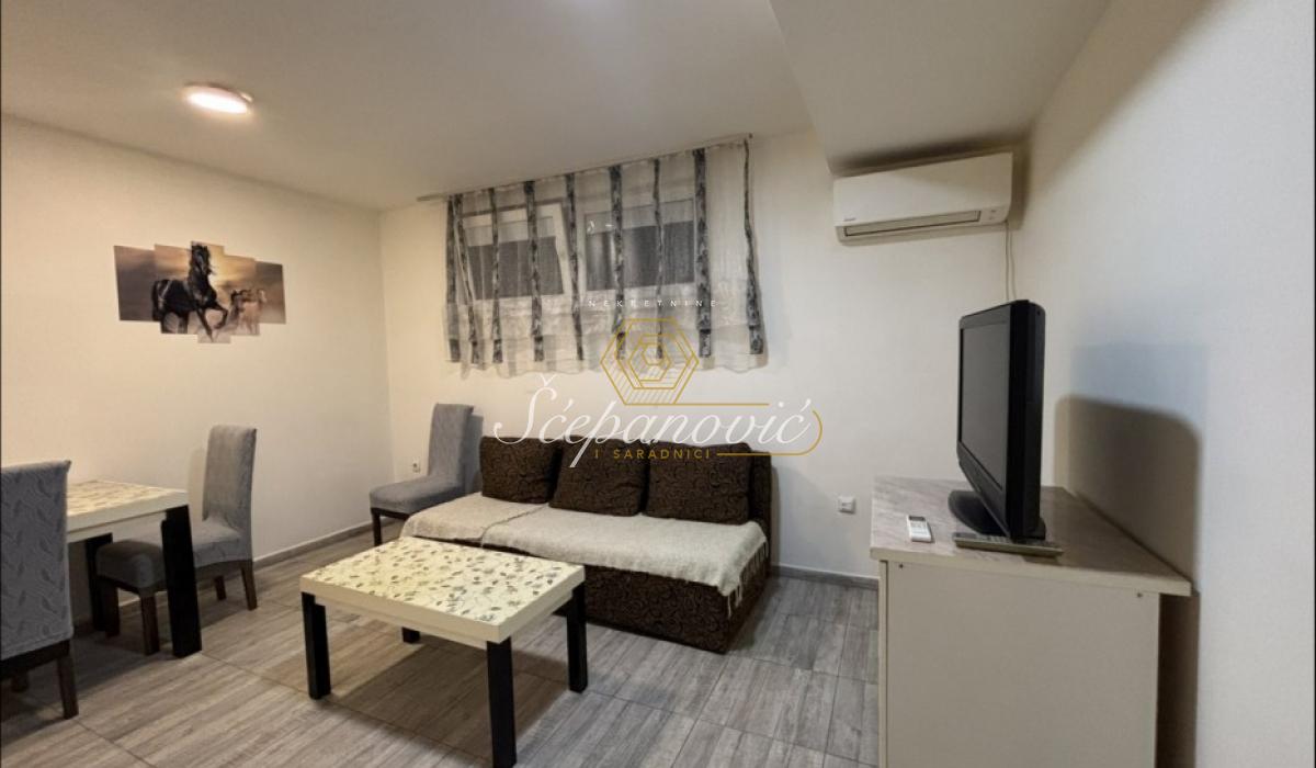 Dvosoban stan na prodaju, Bulevar Evrope, Novi Sad, 38m², 72.000 €