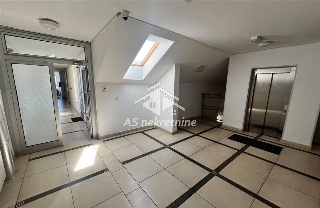 Dvosoban stan za izdavanje, Blok 63, Beograd, 44m², 600 €/mes