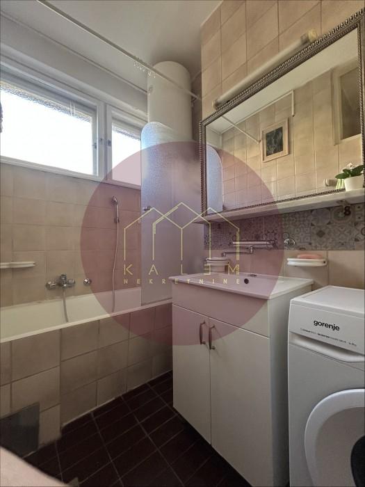 Dvosoban stan na prodaju, Kalenić Pijaca, Beograd, 61m², 297.000 €