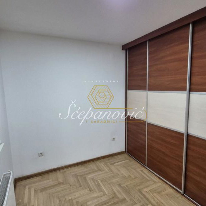 Stan Izdavanje Novi Sad  89 m2