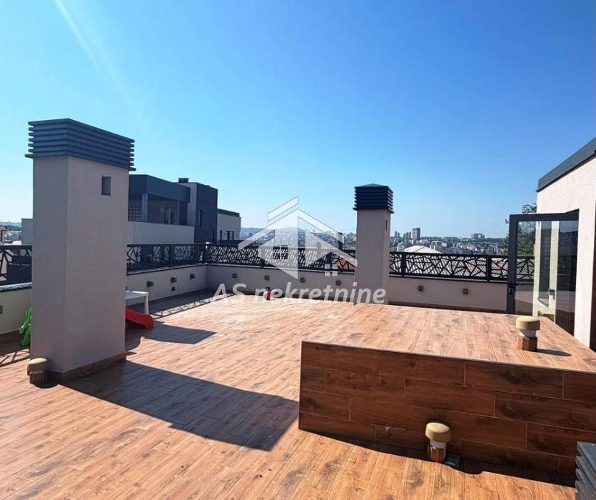 Četvorosoban stan za izdavanje, Hram Svetog Save, Beograd, 275m², 3.500 €/mes