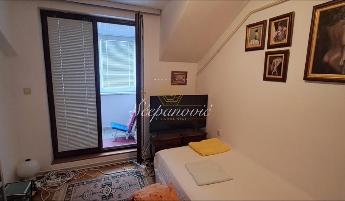 Stan Prodaja Novi Sad  65 m2