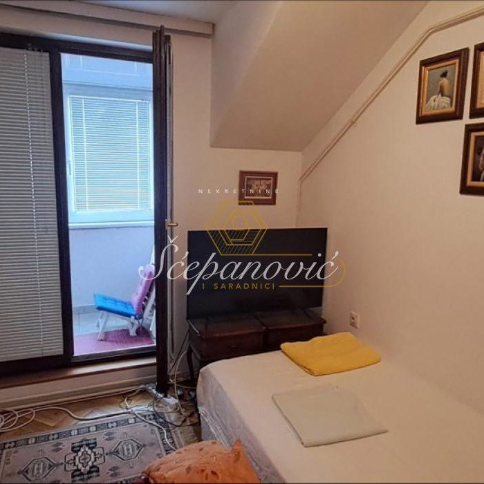 Stan Prodaja Novi Sad  65 m2