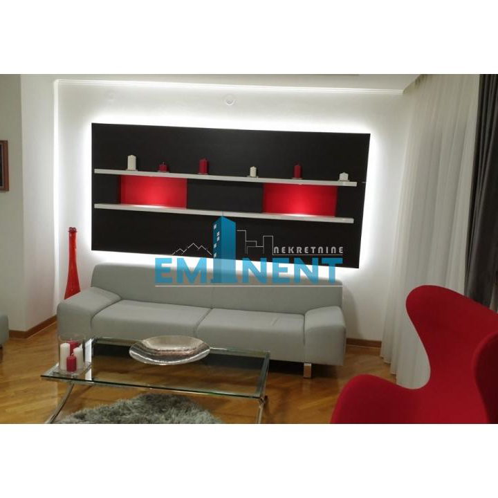 Stan Izdavanje Beograd Hram Svetog Save 60 m2
