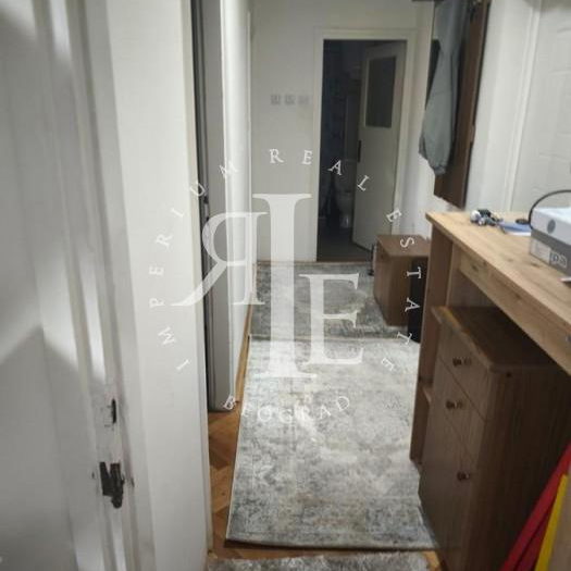 Stan Prodaja Beograd Karaburma 60 m2