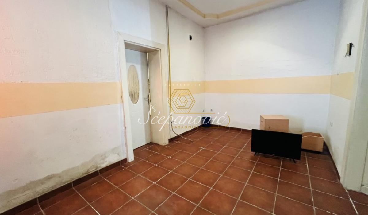 Lokal na prodaju, Temerin – Centar, Temerin, 202m², 280.000 €
